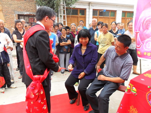 11、發(fā)紅包.jpg