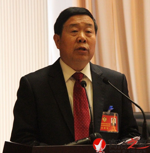 市政協(xié)主席王甲訓(xùn)作政協(xié)商洛市第三屆委員會常務(wù)委員會工作報告