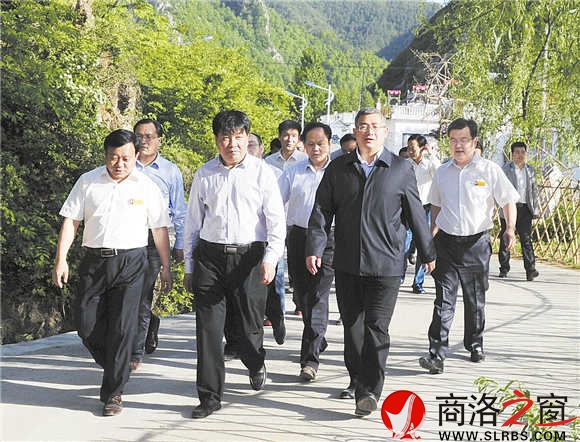 縣委書記璩澤濤、縣長王宇鵬深入項目建設(shè)現(xiàn)場檢查指導工作
