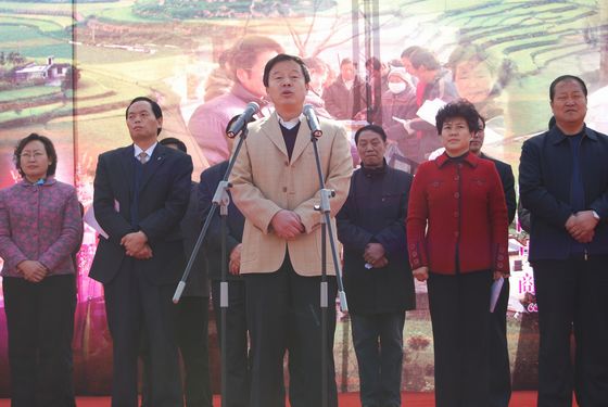 市委常委、市政府常務(wù)副市長(zhǎng)張榮珠講話.jpg